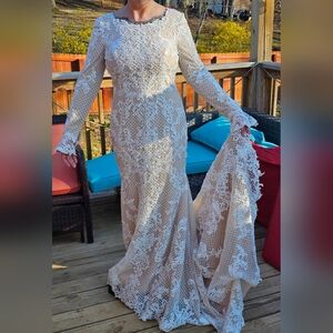 Maggie Sottero Ivory Lace Long-Sleeve Wedding Gown